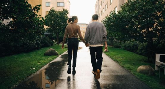 Par går hand i hand och har bolåneskydd.