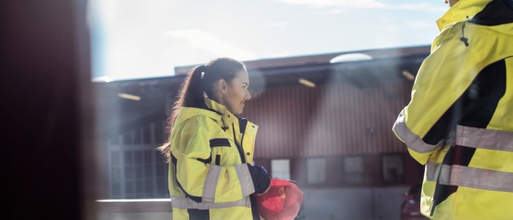 Entreprenörer på bygge.