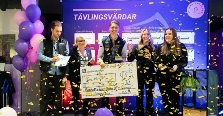 Vi delar ut priset Årets UF-företag
