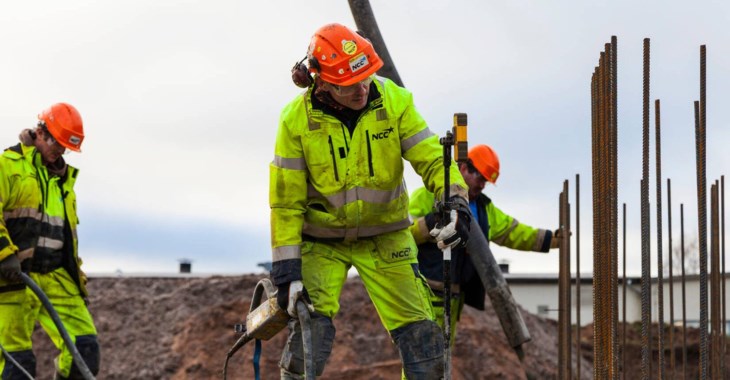 Cirkulärt byggande i fokus under besök hos Humlegården