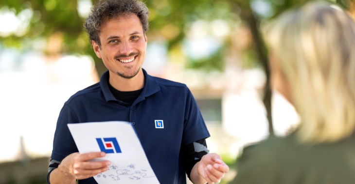 Glad skadedjurstekniker.