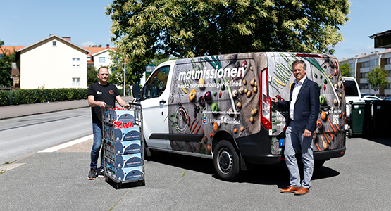 Magnus Andersson, chef för matmissionen i Kristianstad och Niklas Larsson, vd, LF  Göinge-Kristianstad.