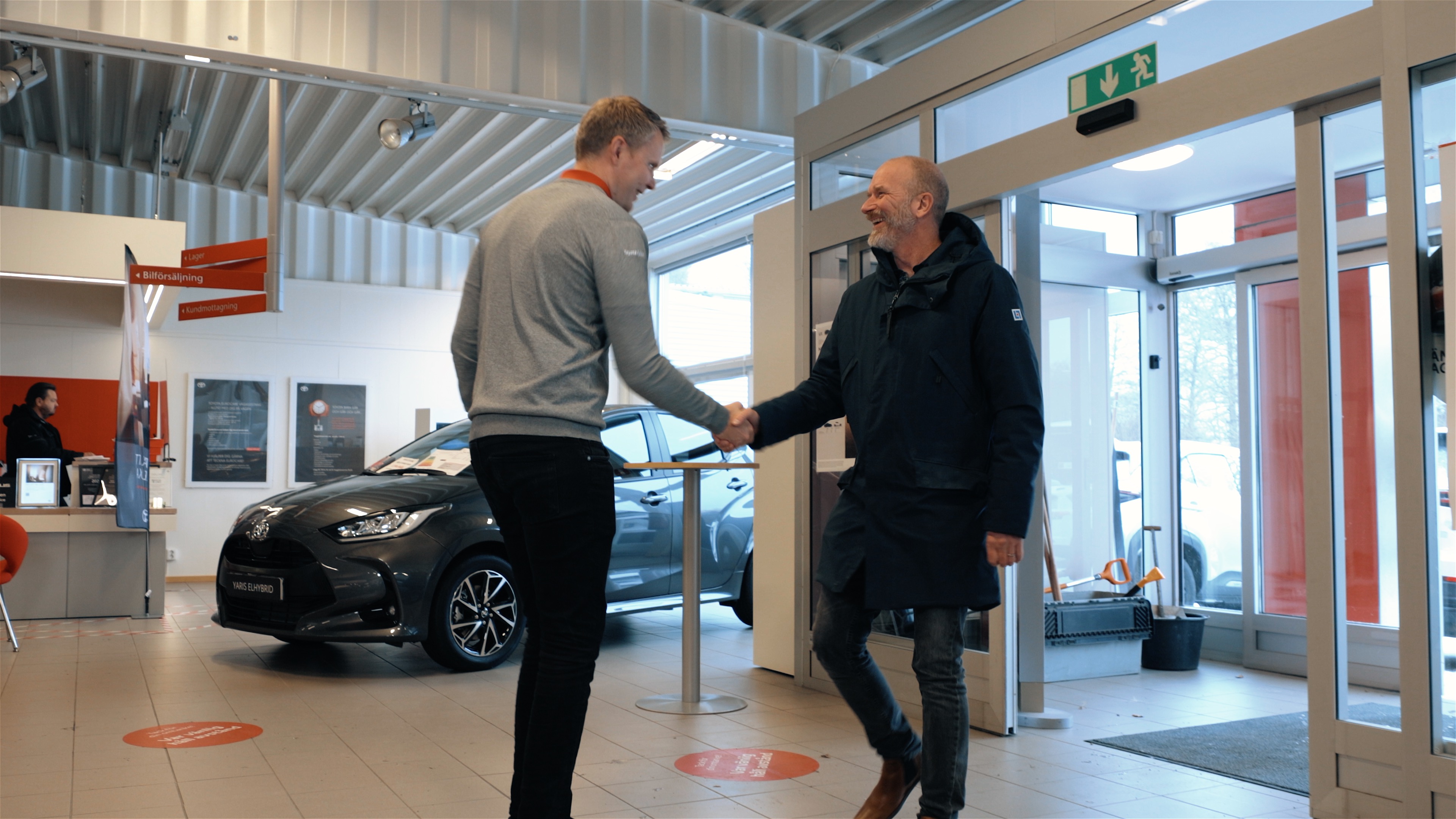 Jörgen hos Toyota sydost. Bilhall. Bild.