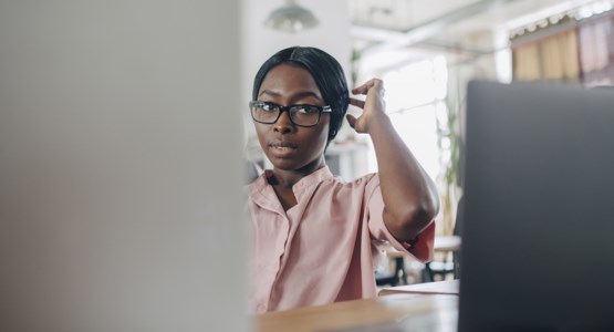 Företagare som behöver företagsförsäkring.