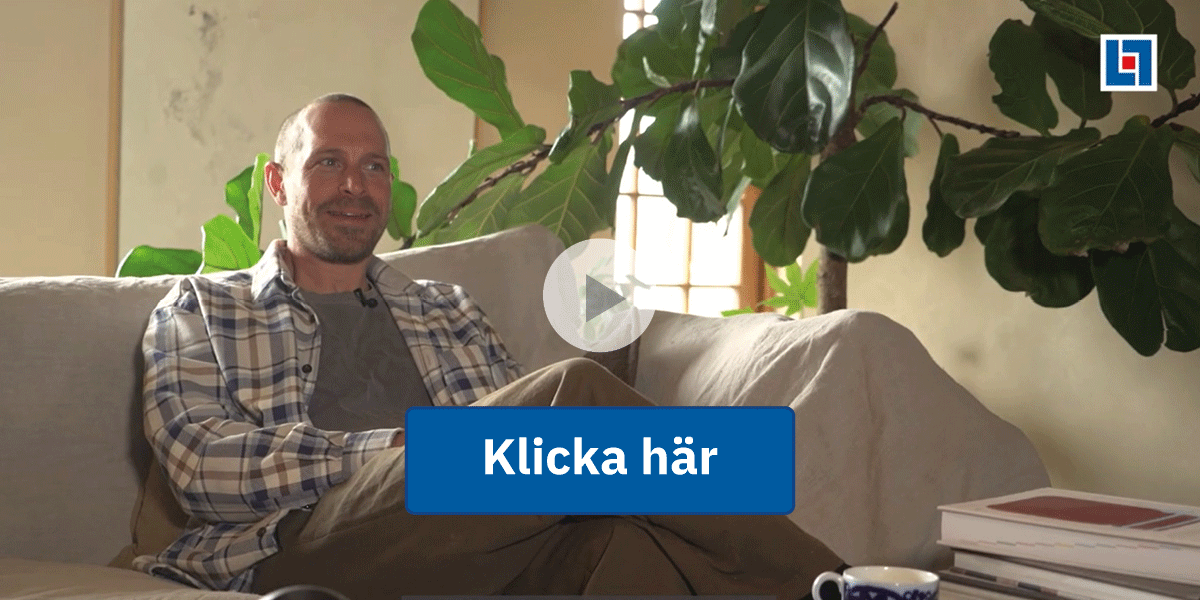 Gustav installerar Alf