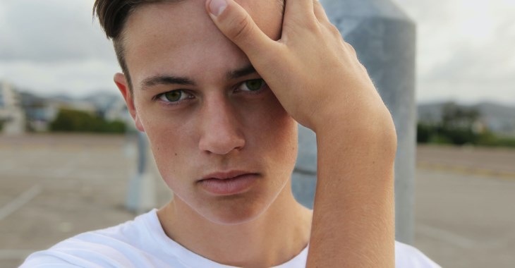 Foto på en ung kille.