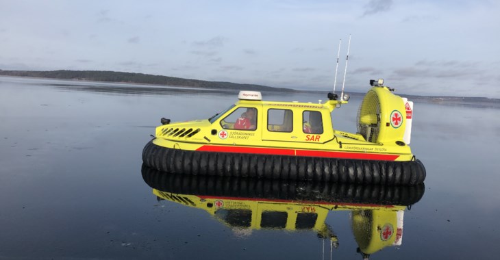 En svävare på havet, foto. 