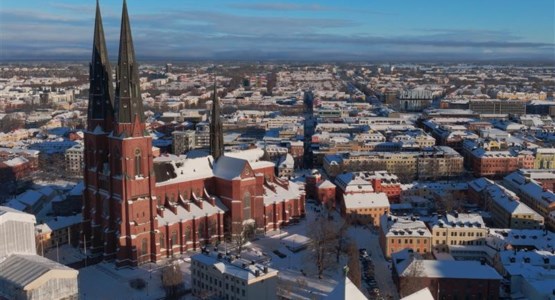 Uppsala domkyrka vintertid