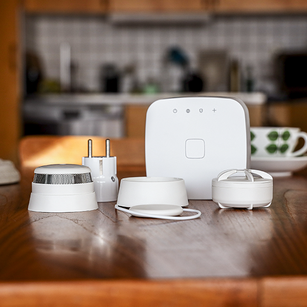 Baspaket med brand och vattenlarm.